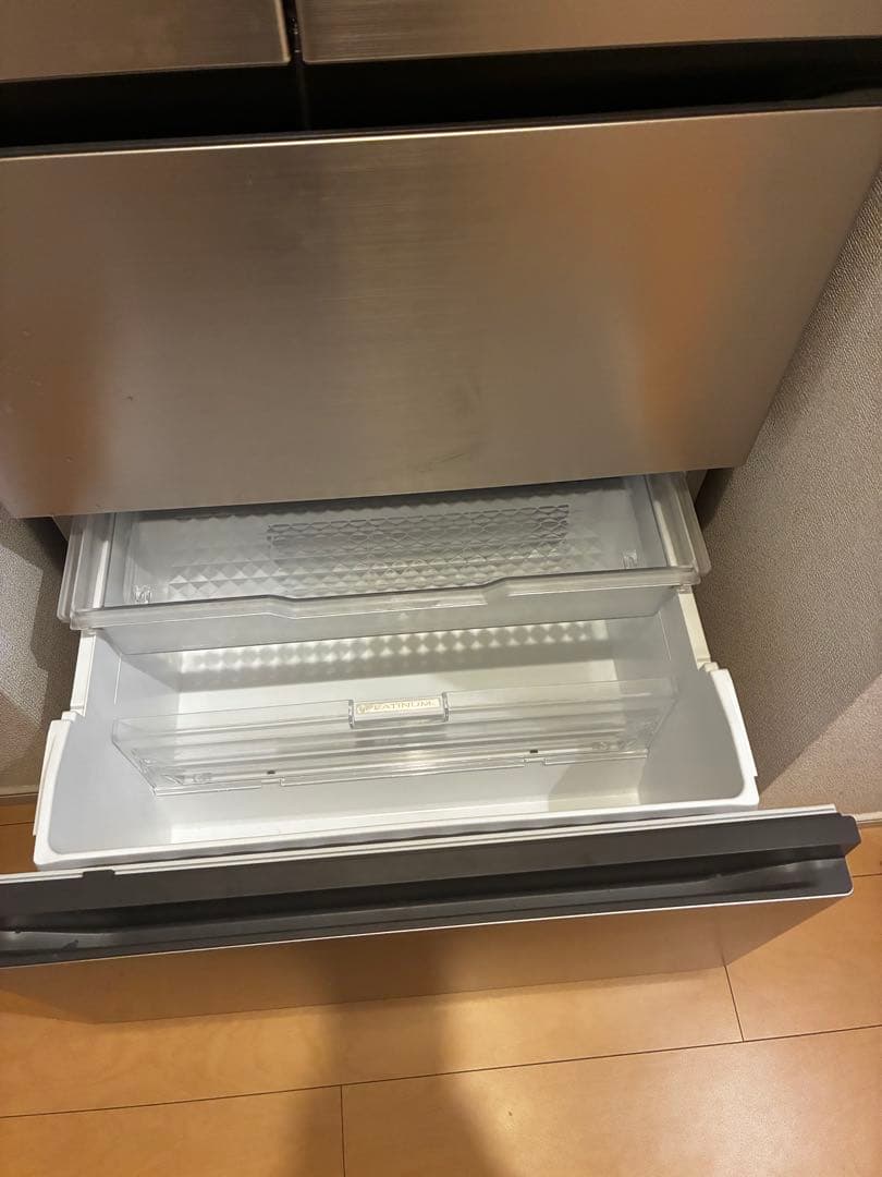 R-HWC49T(N) [ライトゴールド]