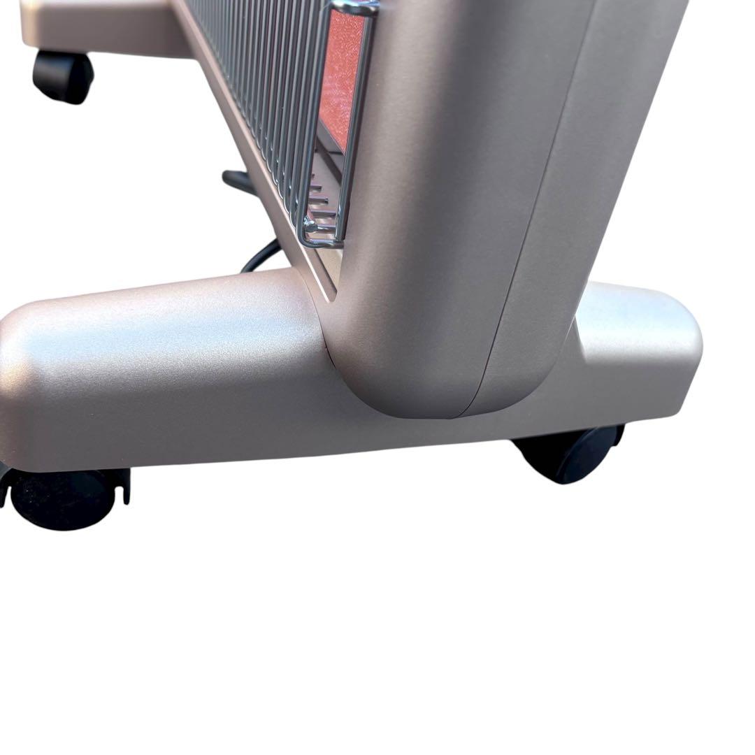 【極美品】サンルミエ エクセラ7 N700L-GR 日本遠赤外線株式会社