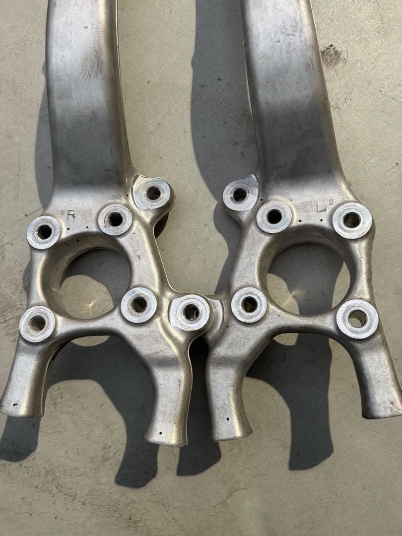 20クラウン ショートナックル 30mm 左右セット GRS200