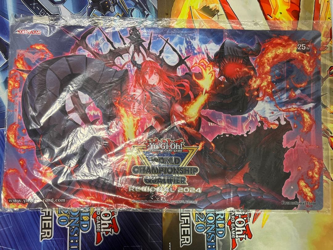 遊戯王 賜炎の咎姫 海外WCQ 公式プレイマット