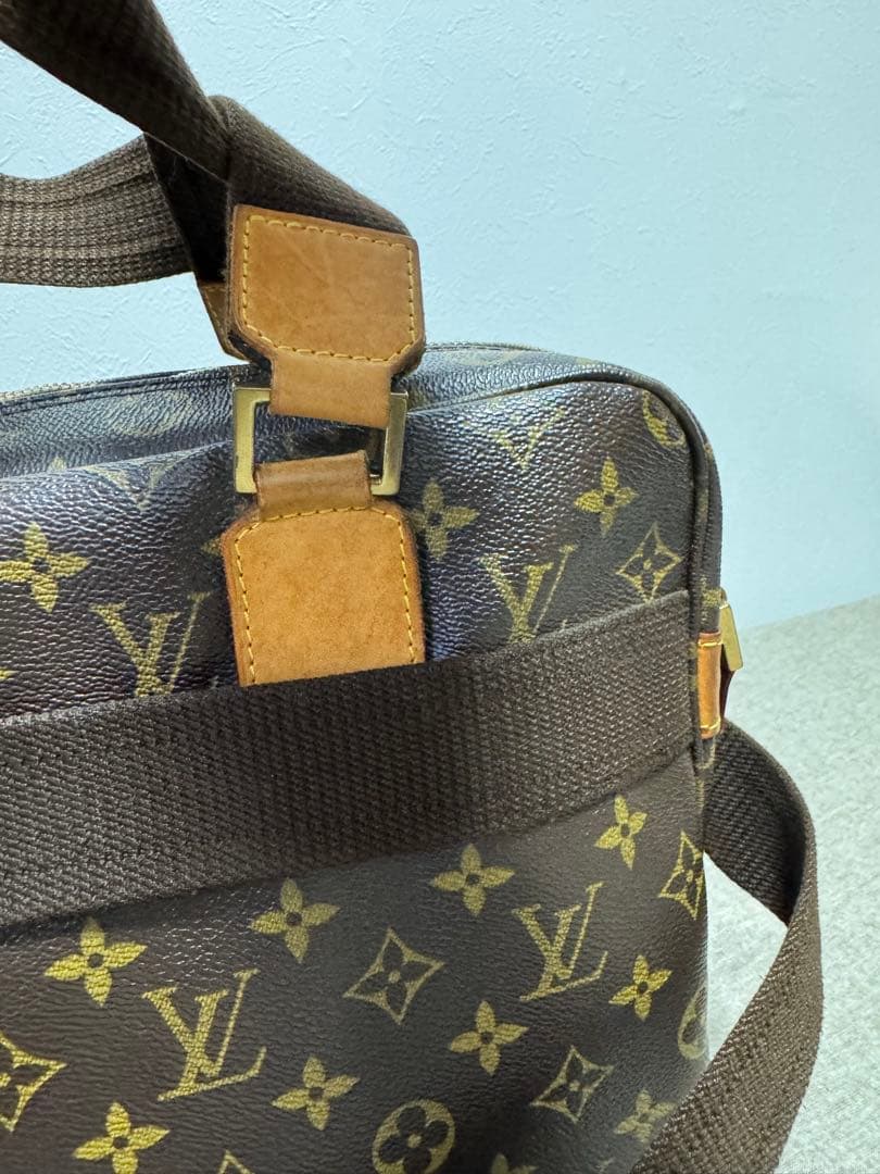 Louis Vuitton モノグラム ショルダーバッグ サック ボスホール