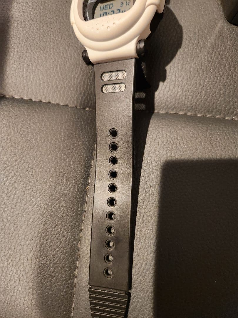 メカカカ　g-001bw-7jf G-Shock ストームツルーパー