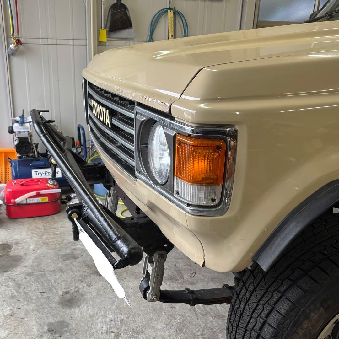 【最終値引き】ランクル60 フロントバンパー