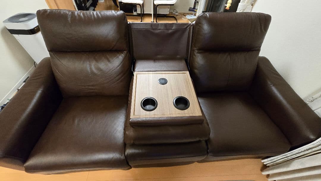 ニトリ　 電動リクライニング ダークブラウンソファ