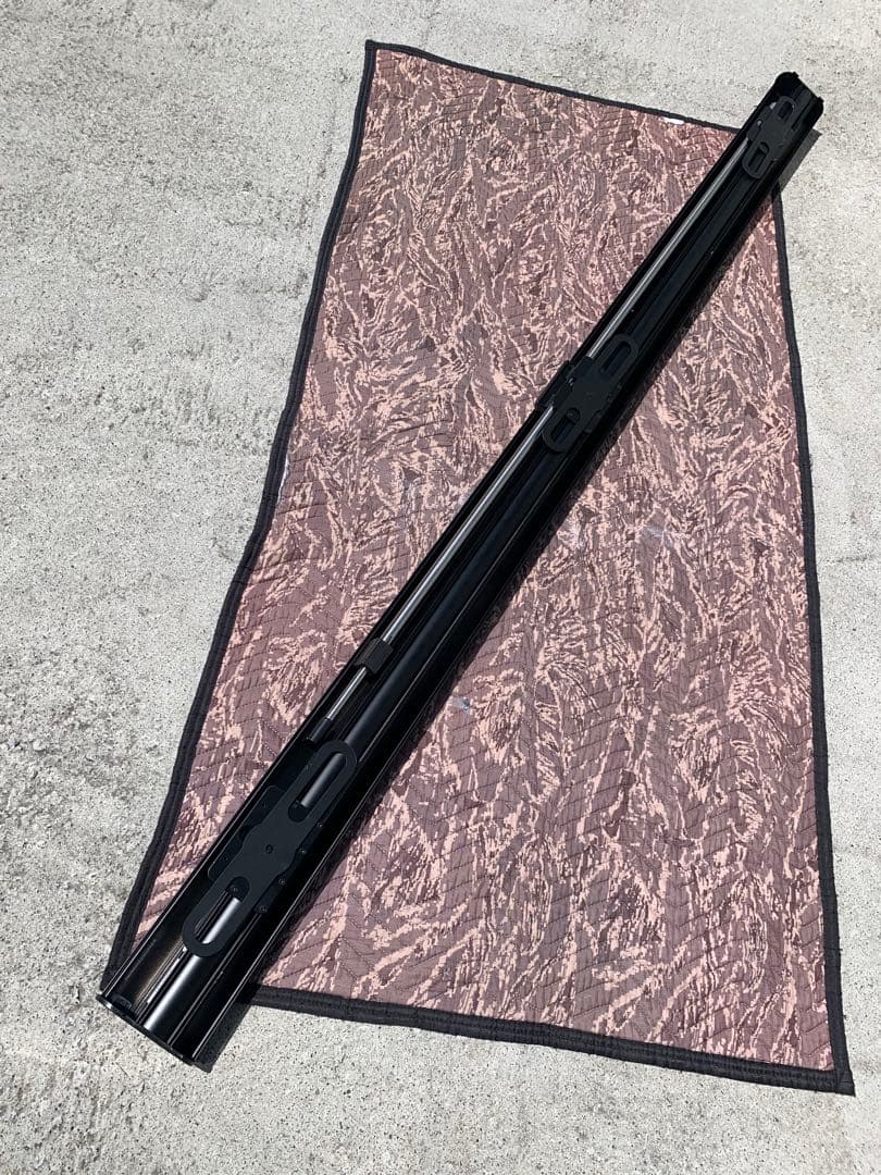 サンワサプライ　100型　PRS-Y100K プロジェクタースクリーン　床置き