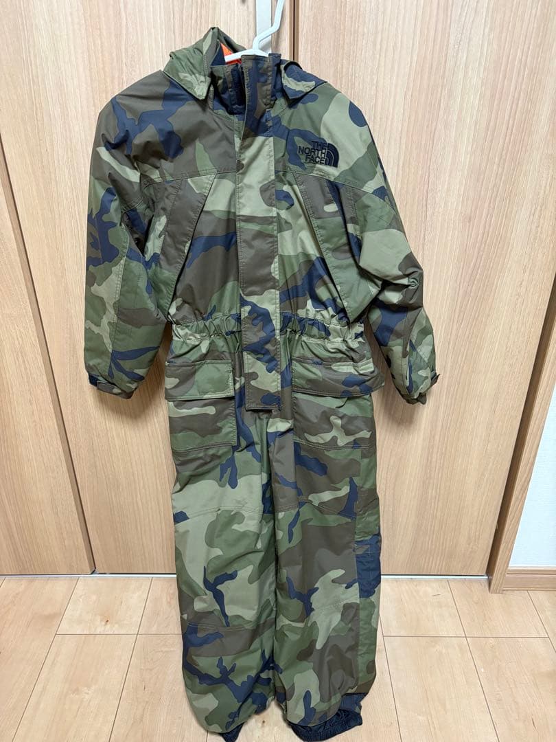 THE NORTH FACE 迷彩柄 ジャンプスーツ 110
