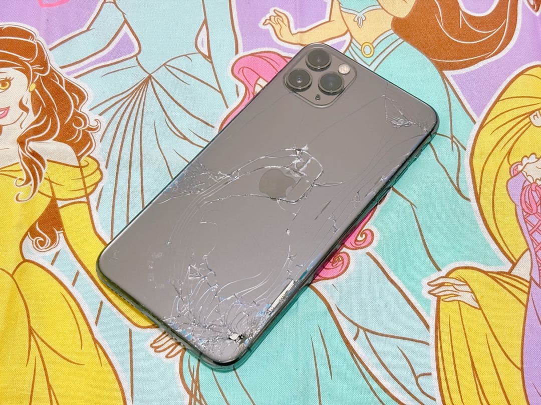 iPhone 11 Pro Max本体