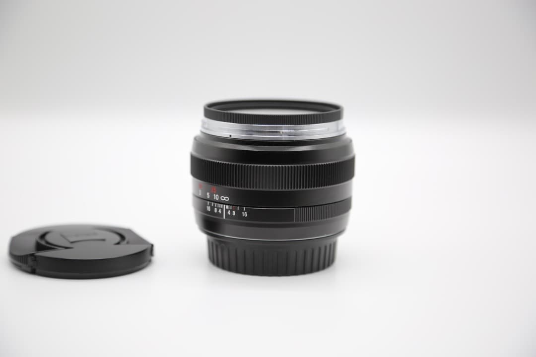 【美品】　Carl Zeiss Planar T* 50mm F1.4 ZE