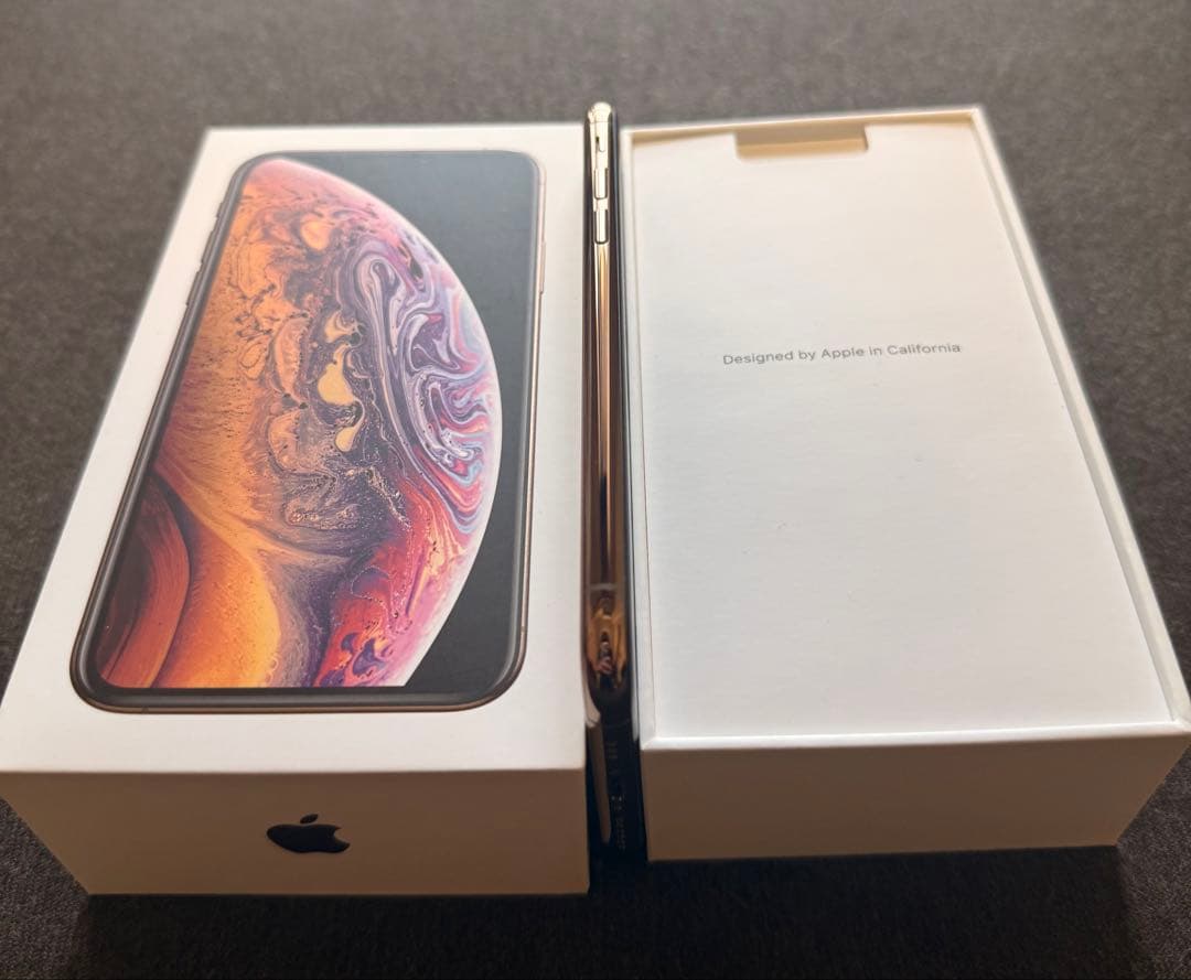 【極美品】iPhone Xs Gold 256GB SIMフリー 付属品未使用