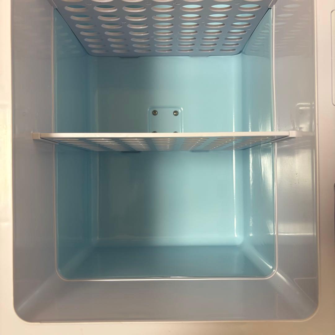 冷温庫　ペルチェ式　温度設定可能　容量22L