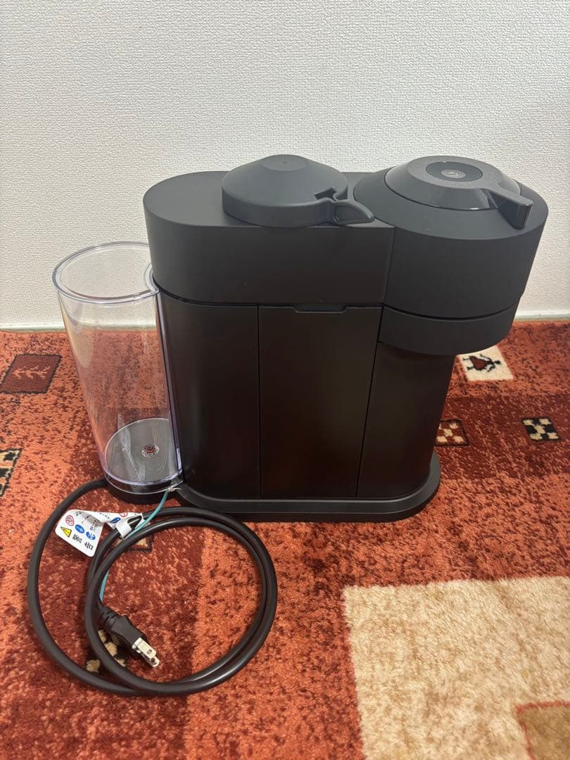 Nespresso Vertuo Next エスプレッソマシン