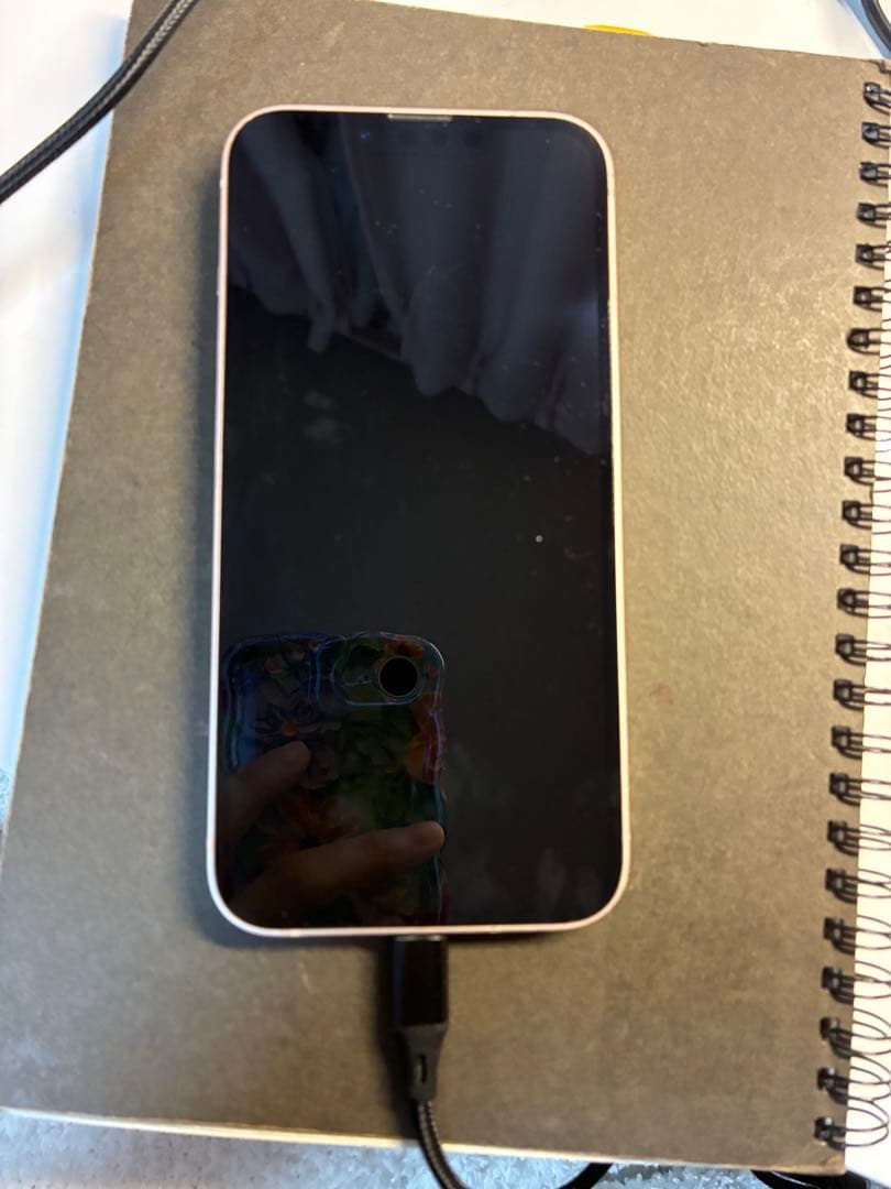 iPhone13 128G 美品　画面割れなし