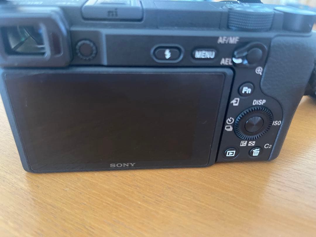 SONY α6400 一眼レフカメラ 即出荷可能！