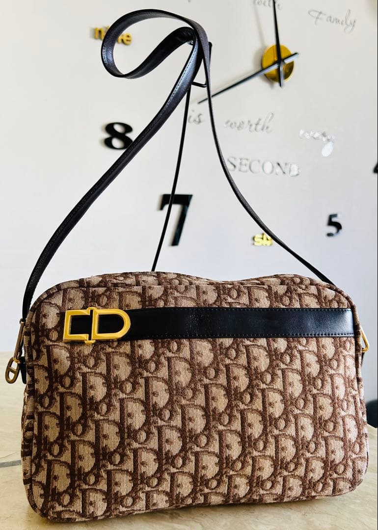 Christian Dior トロッター