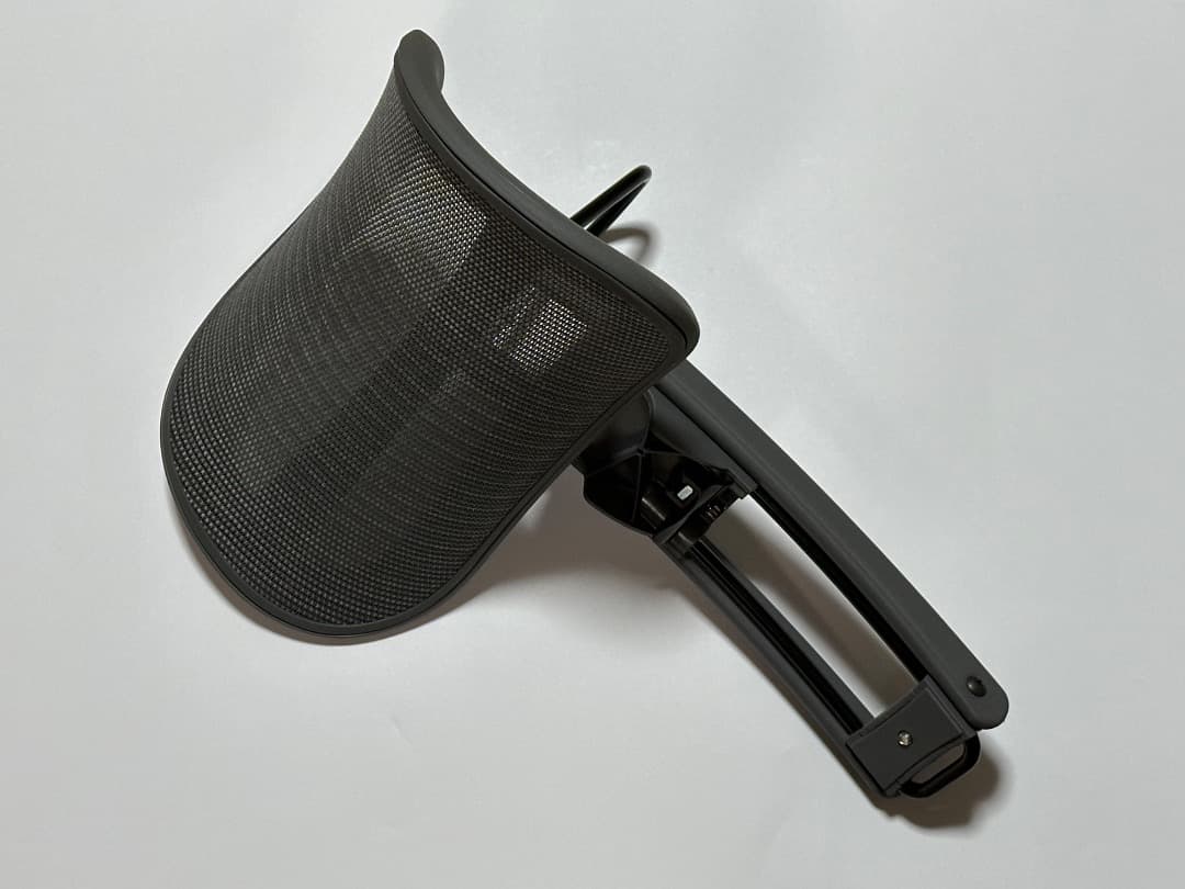 アーロンチェアリマスタード用 atlus製ヘッドレスト カーボンカラー