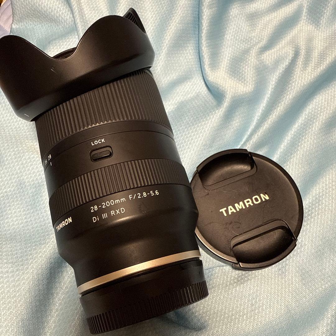タムロン28-200mm F2.8-5.6 Di III RXD ズームレンズ