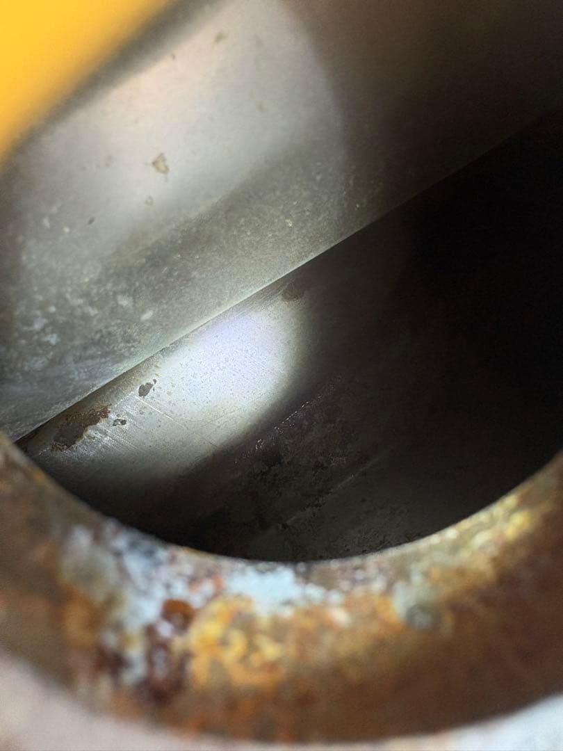 R*a様 SR400 タンク　艶ありブラック＆音叉ホワイトステッカー　自家塗装