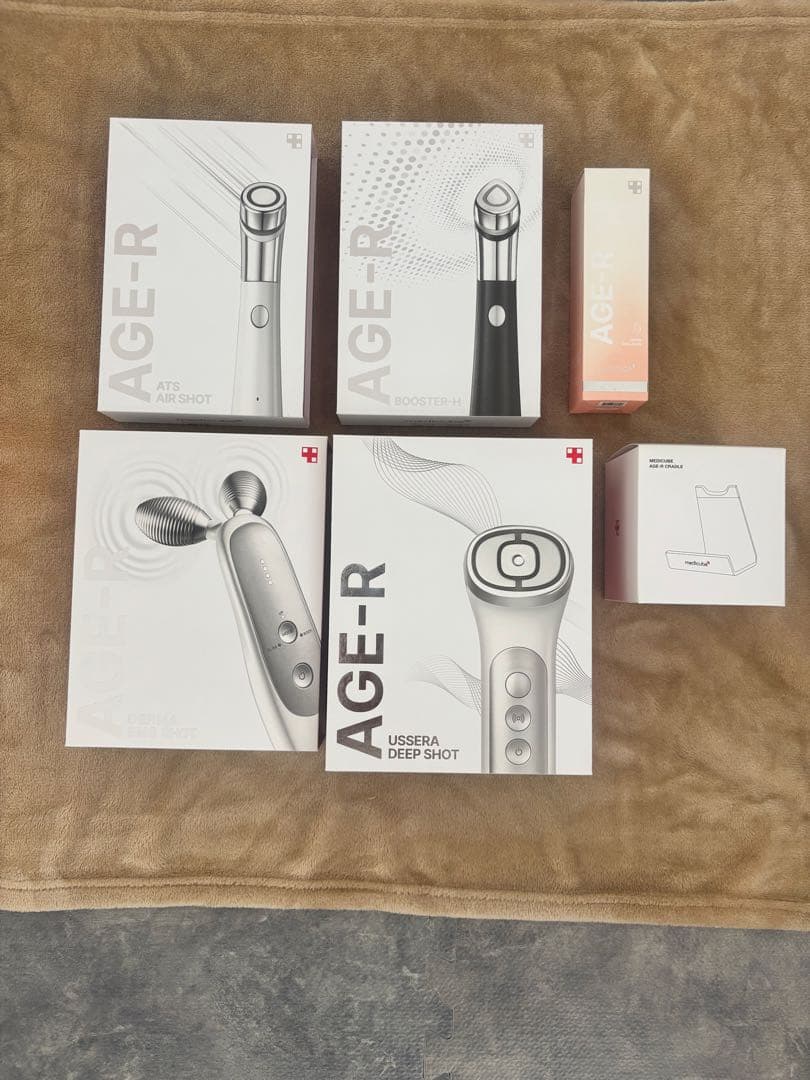 メディキューブ　AGE-R 美顔器　セット 中古品