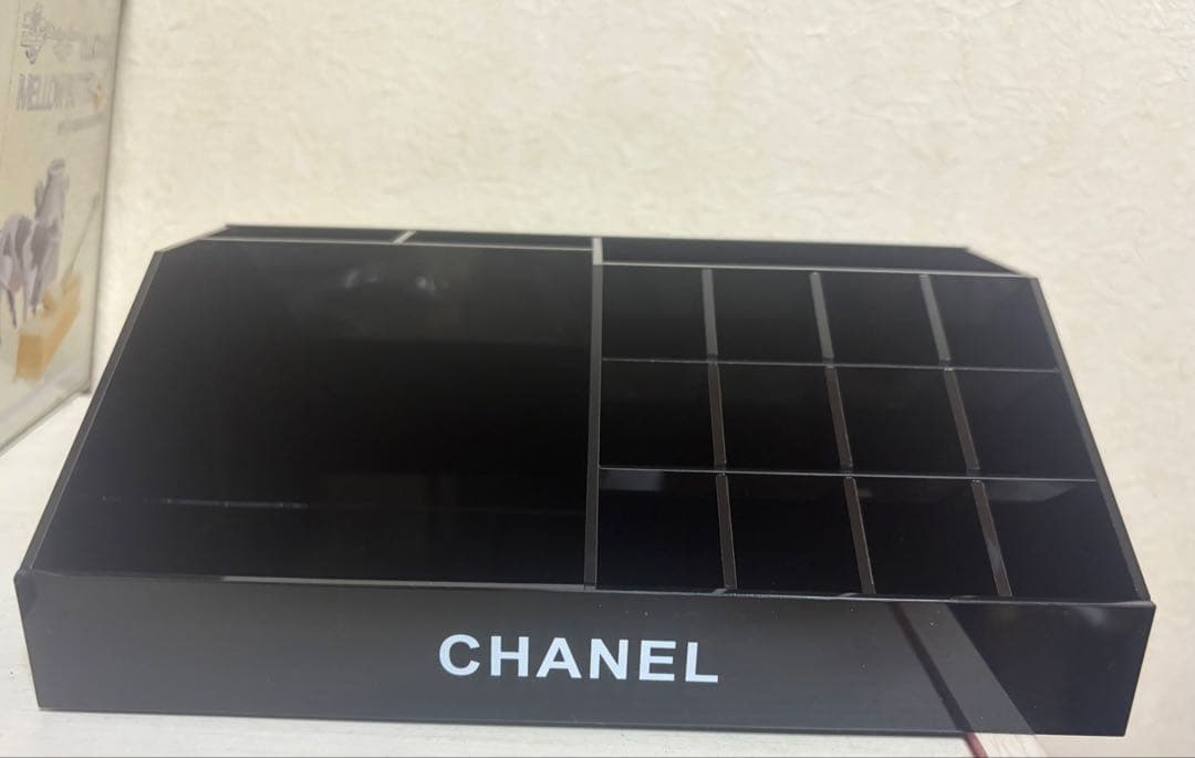 CHANEL アクリルスタンド