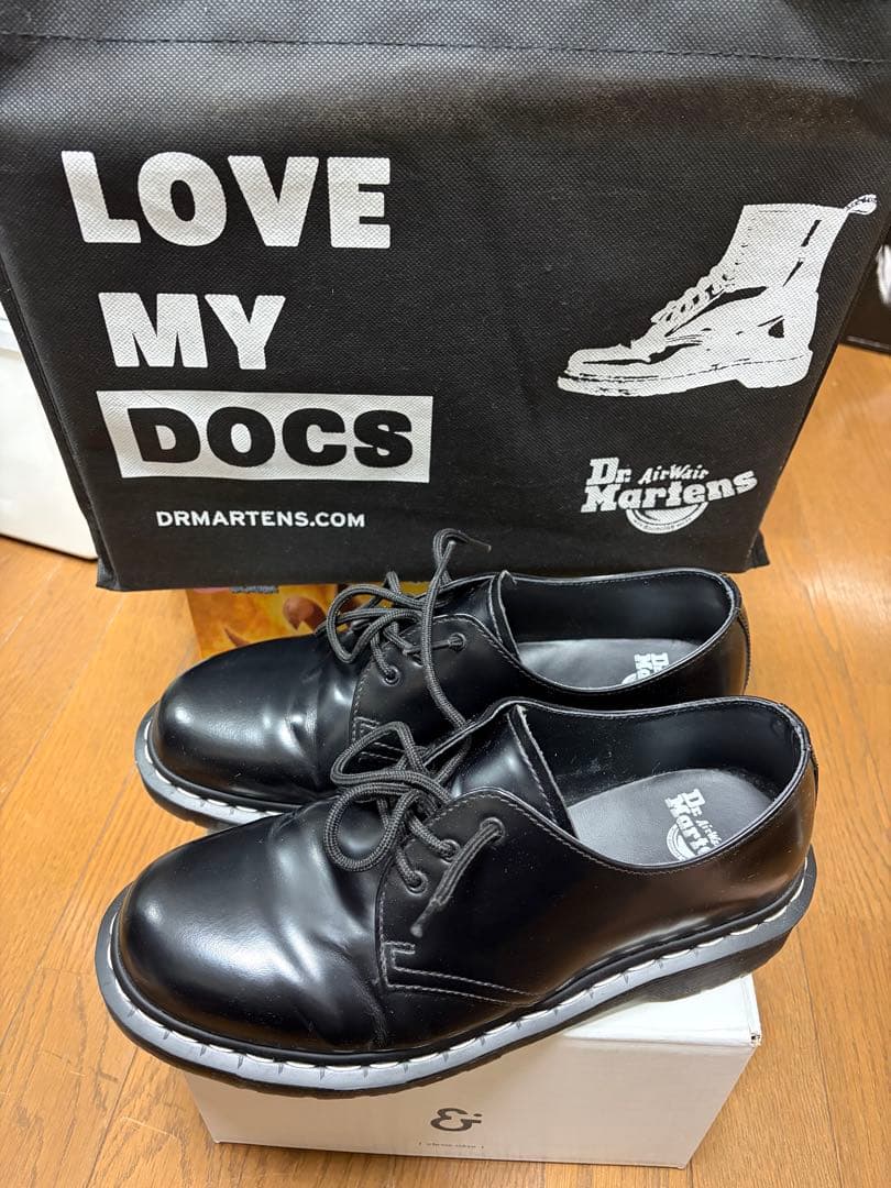 Dr.Martens 3ホールシューズ