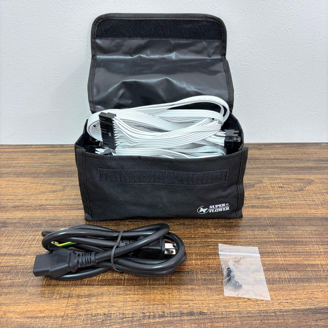 【美品】SUPERFLOWER 80PLUS PLATINUM 1000W電源