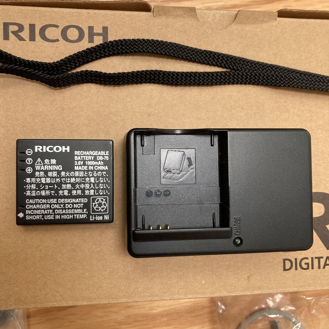 RICOH リコー R R8 BLACK 専用ケース付き