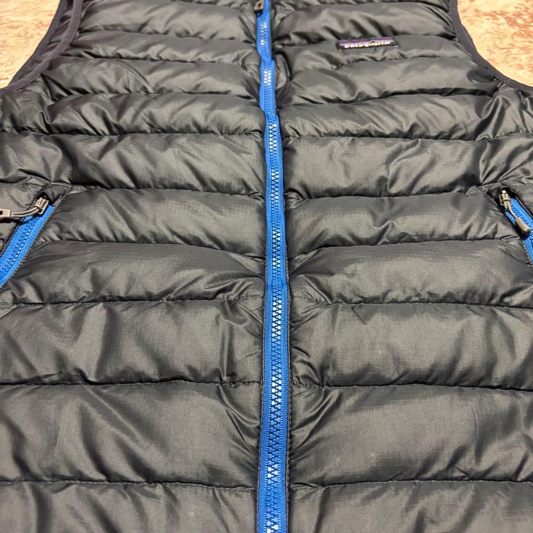 極美品 patagonia パタゴニア ダウンベスト ネイビー フェザー S
