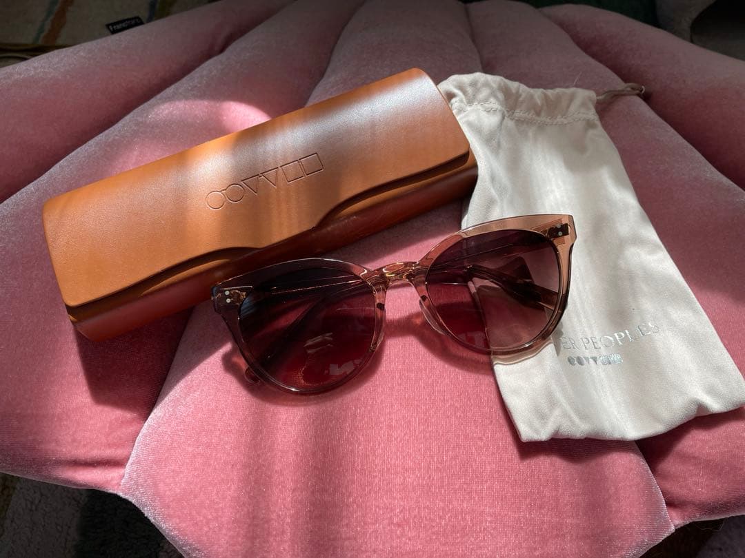 M　OLIVER PEOPLES サングラス ケース付き