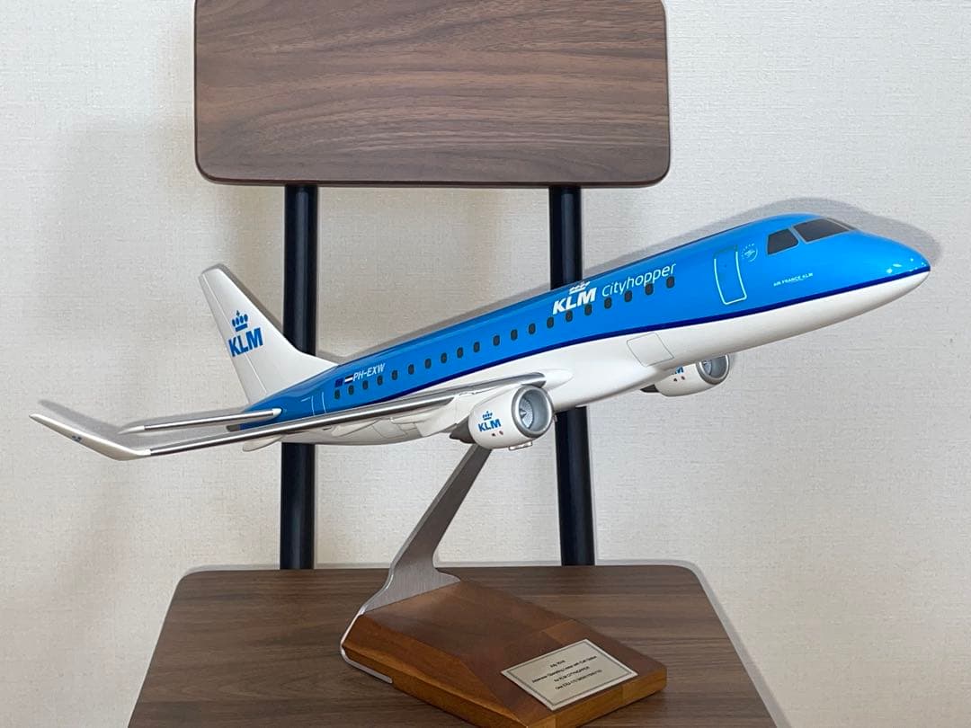 [PACMIN]エンブラエル175 1/72 KLM 大型模型[非売品]