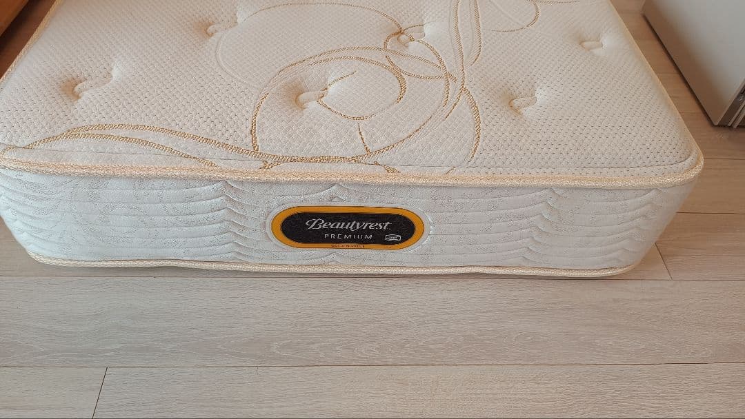 kei x x.F専用[シモンズ Simmons] ゴールデンバリュー