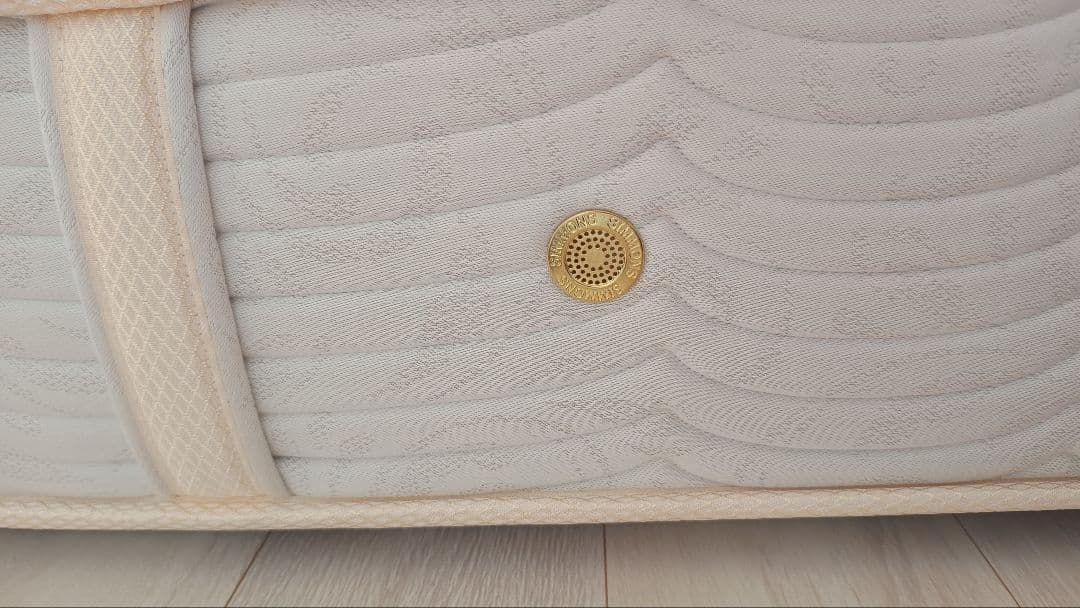 kei x x.F専用[シモンズ Simmons] ゴールデンバリュー