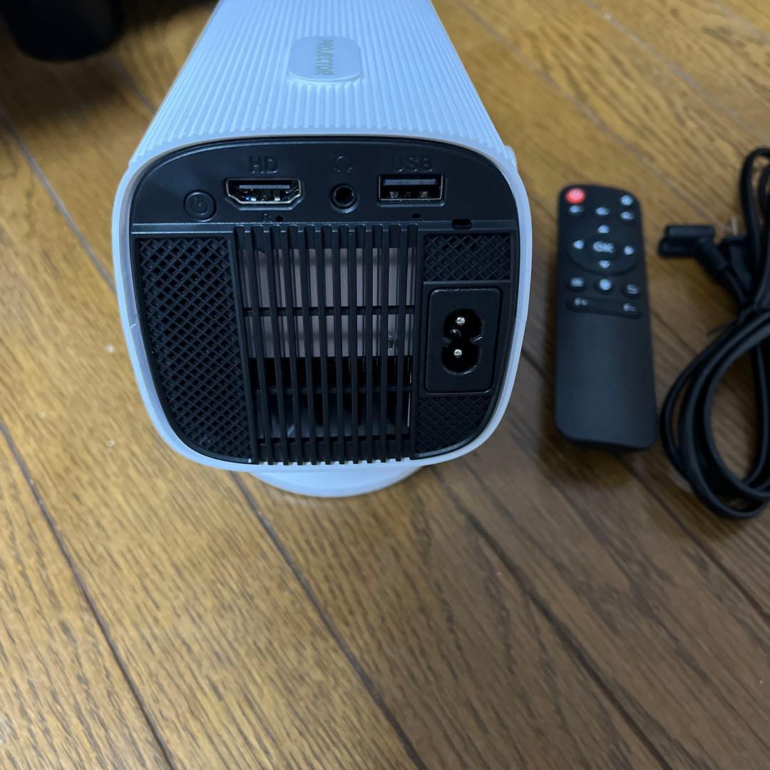 ポータブルプロジェクター 本体