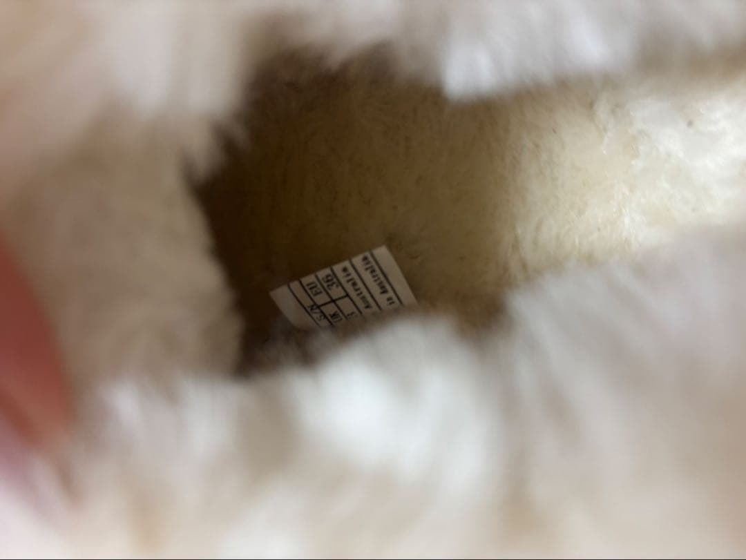 UGG ムートン23cm厚底 超ふわふわスリポン(24時間以内に発送します)