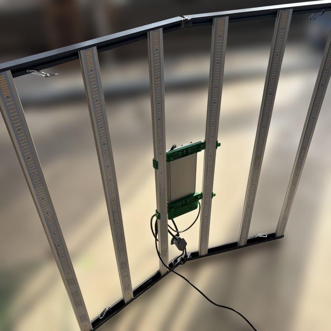 Mars Hydro 植物育成LEDライト　 調光機能付き FC-E6