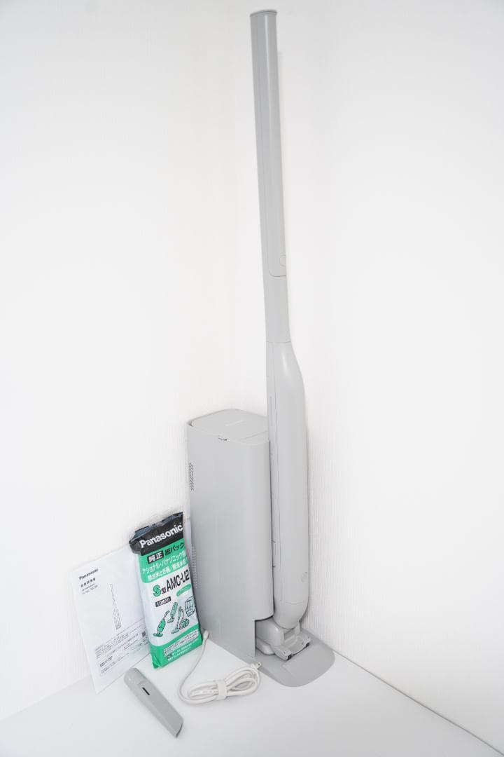 パナソニック　Panasonic スティッククリーナー MC-NS70F