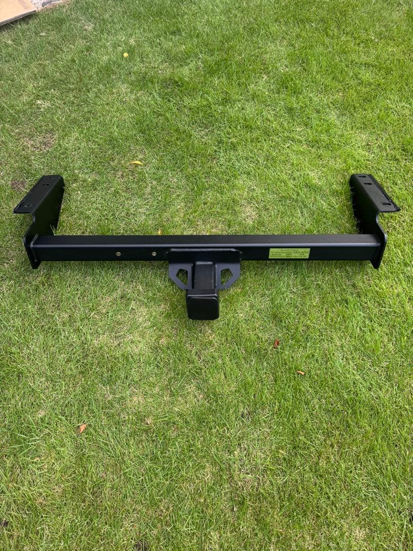 引き取り、発送可能★美品ハイラックス GUN125 ヒッチメンバー 前期後期対応