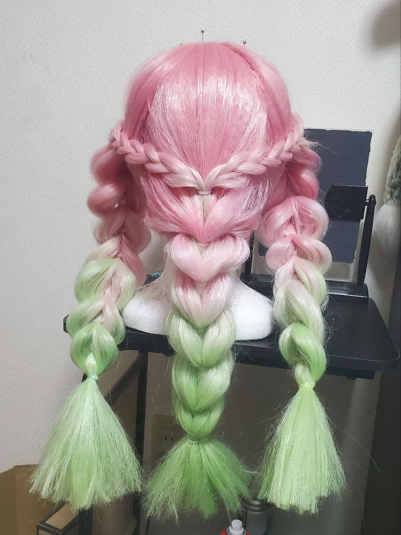 22日まで値下げ甘露寺蜜璃 セット済み ウィッグ