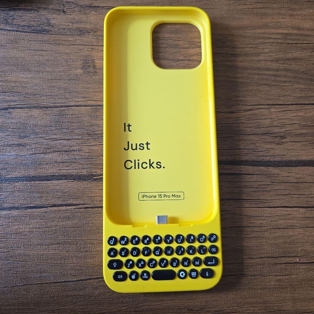 iPhoneアクセサリー Clicks Keyboard for iPhone 15 Pro Max