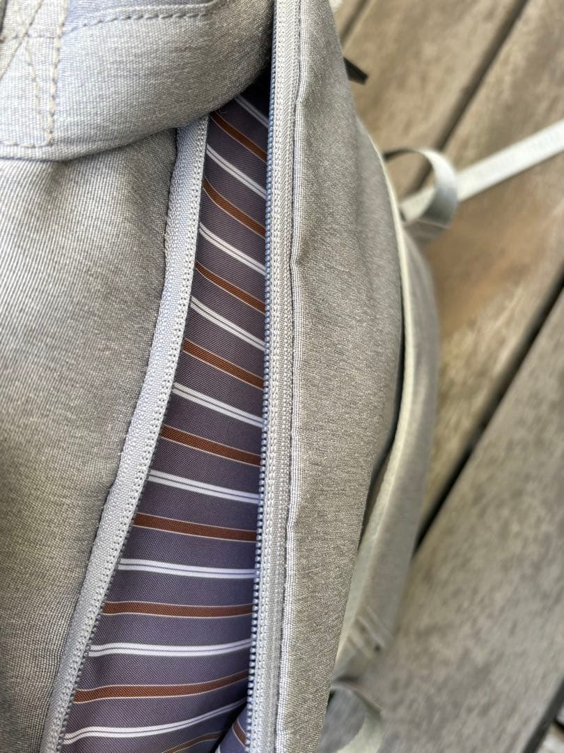 【美品】ace.GENE　ビジネスリュック レディース ノートPC収納可