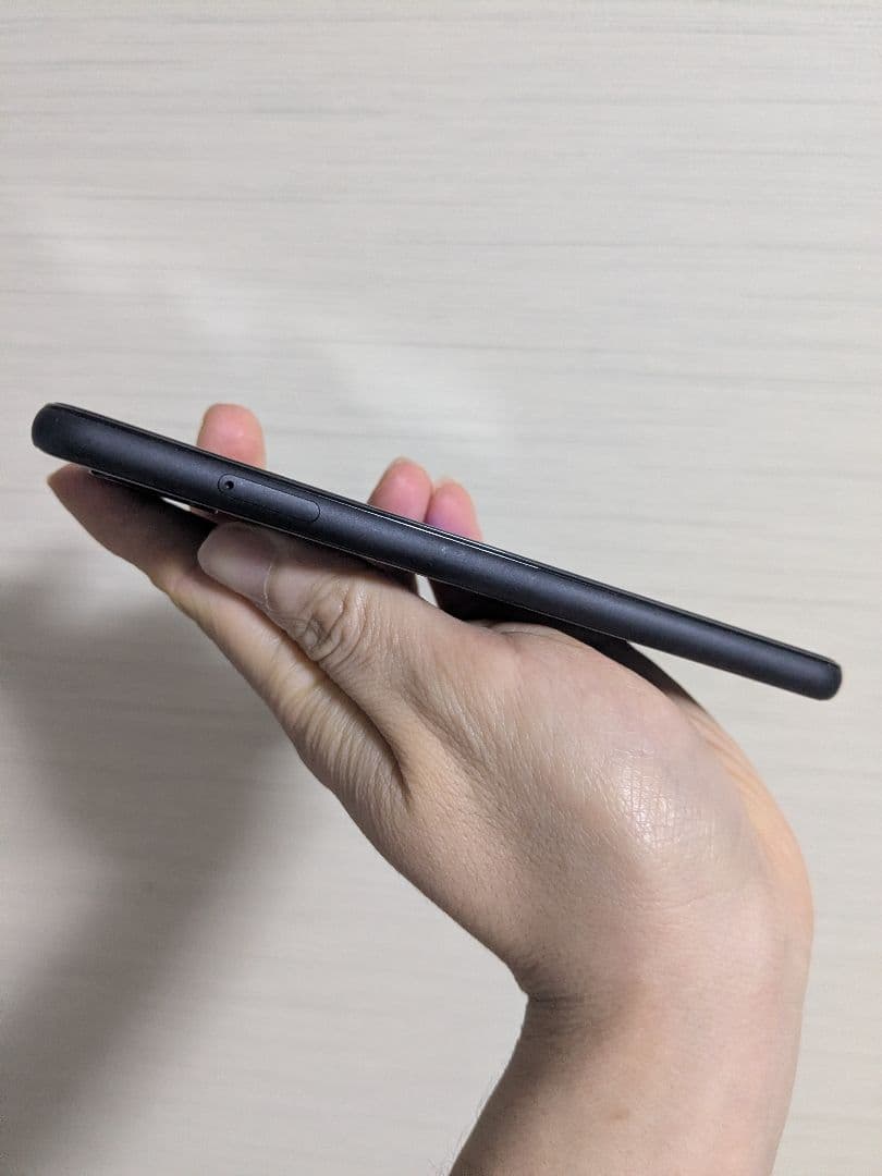 Google Pixel 4 64GBケース付き【ジャンク品】