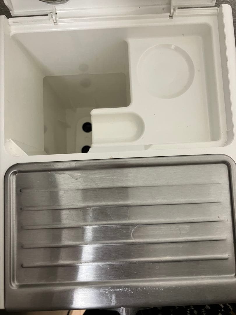 DeLonghi エスプレッソマシン