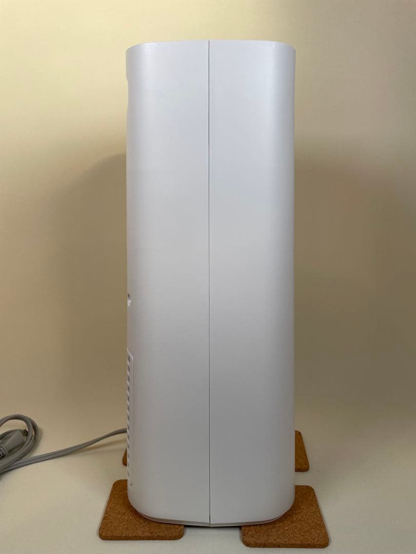 極上美品　SHARP セラミックファンヒーター　HX-RS1-W 2022年製