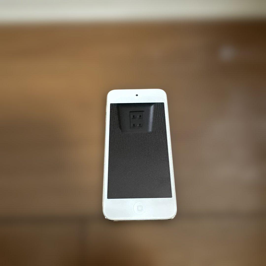 ①7世代 iPod touch 32GB