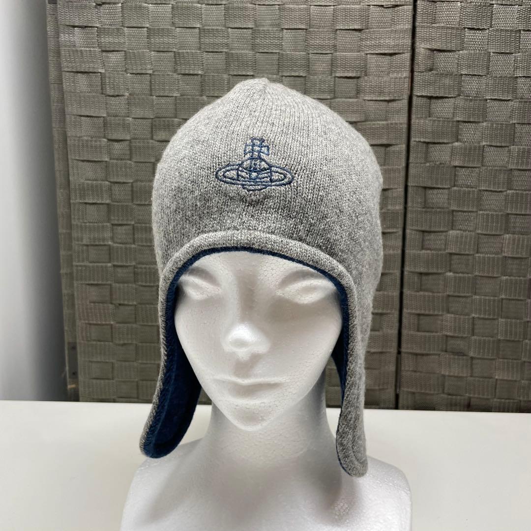 ゆ*う様 Vivienne Westwood 耳あて付きグレーのニット帽