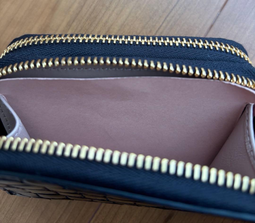 《新品》miumiuカードケース