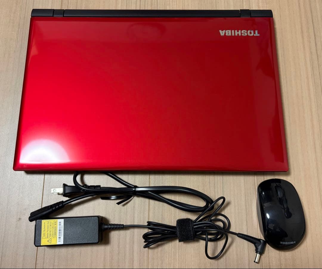 【大容量SSD 1TB/メモリ8GB】dynabook T55/RR★★赤