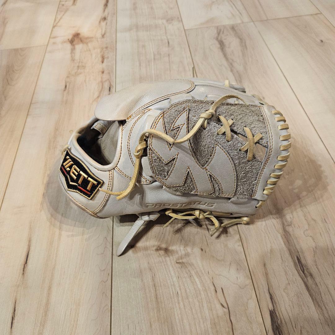 ZETT　プロステイタス　軟式　投手用