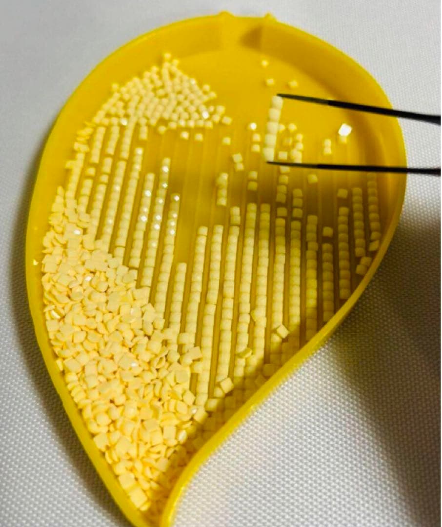 3点セット　樹脂ビーズ　123色　ダイヤモンドアートキット　A2 可愛い　女の子