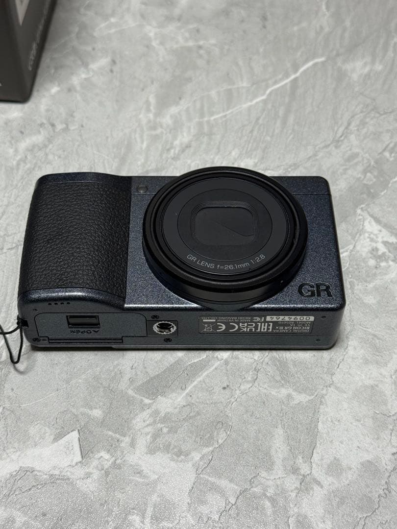 デジタルカメラ RICOH GR lllx Urban Edition