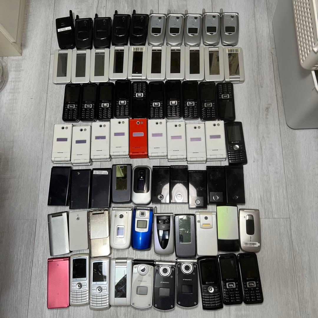 ガラケー　70台まとめ売り　ジャンク